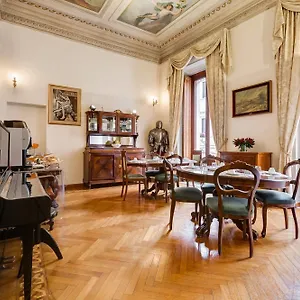Affreschi Su Luxury Rome