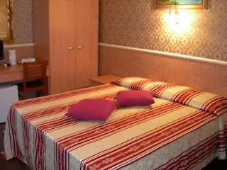 Bed & Breakfast Termini Accommodation Rome
